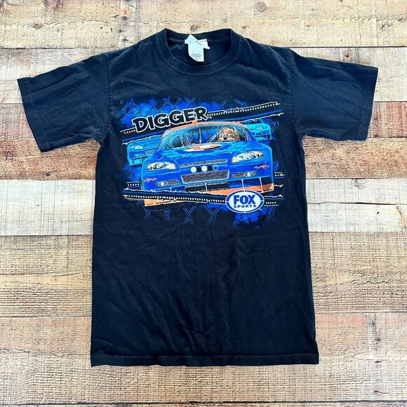 Chase Authentics NASCAR Digger Fox Sports Graphic Tee Black S 100% Cotton - Picture 1 of 7